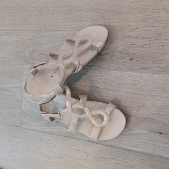 Vionic Orthotic Strappy Jodie Rose Gold Sandal - Picture 14 of 16